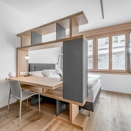 Lohmann Apartment