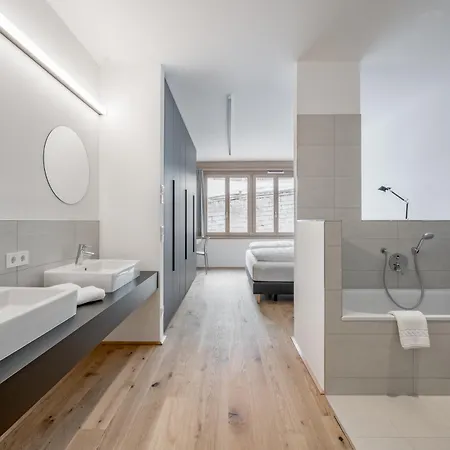 Lohmann Apartment *